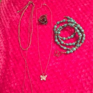 🦋 wrap bracelet, necklace, ring. Tiered necklace